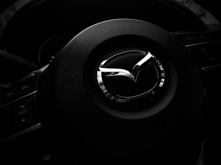Автосервизи за Mazda