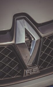 Автокъщи за Renault