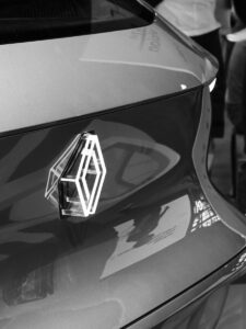 Автоморги за Renault