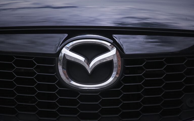 Автокъщи за Mazda
